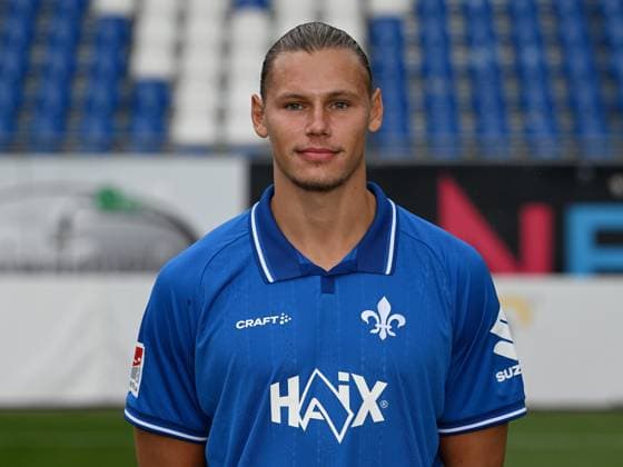 08 07 2025, xjhx, Football 2 Bundesliga, SV Darmstadt 98 photo appointment season 2025 26, Fynn Lakenmacher SV Darmstadt 98 2 BL portrait appointment 2025 2026 Darmstadt