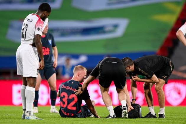 250708 Daniel Gudjohnsen of Malmö FF in pain during the UEFA Champions League qualifier football match between FC Iberia 1999 and Malmö FF on July 8, 2025 in Tbilisi Photo Petter Arvidson BILDBYRAN kod PA PA1053 fotboll football soccer fotball uefa champions league champions league fc iberia malmö ff bbeng kval bbauto  Copyright: PETTERxARVIDSON BB250708PA093