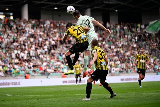 Ahmed Muhamedbegovic Olimpija : Kairat Almaty, qualification for the UEFA Champions League, first round  Copyright: xx 0807nen_008
