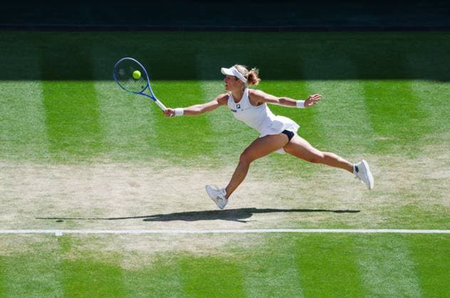 Wimbledon 2025 Day 9 Aryna Sabalenka v Laura Siegemund Wimbledon Championships 2025 Day 9, 08 07 25 Ladies’ Singles - Quarter Final Centre Court Aryna Sabalenka v Laura Siegemund Laura Siegemund in action  Copyright: xMarcxAspland ThexTimesx NINTCHDBPICT001008456248