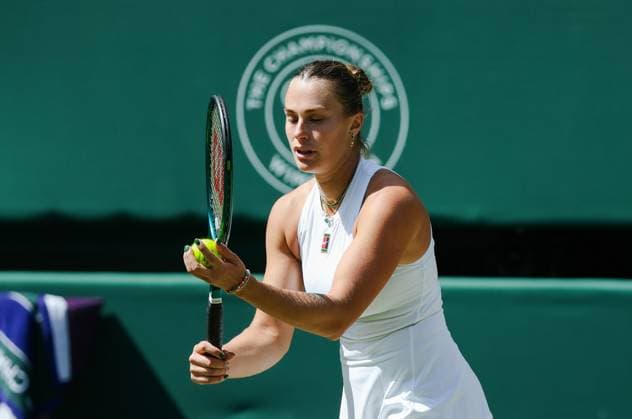 Wimbledon 2025 Day 9 Aryna Sabalenka v Laura Siegemund Wimbledon Championships 2025 Day 9, 08 07 25 Ladies’ Singles - Quarter Final Centre Court Aryna Sabalenka v Laura Siegemund Aryna Sabalenka in action  Copyright: xMarcxAspland ThexTimesx NINTCHDBPICT001008466443