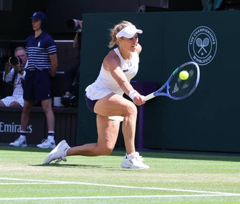 TENNIS - Wimbledon 2025 LONDON,ENGLAND,08.JUL.25 - TENNIS - WTA, Tennis Damen Tour, Wimbledon, Grand Slam. Image shows Laura Siegemund (GER).  GEPAxpictures xAlanxGrieves