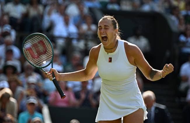 (250709) -- LONDON, July 9, 2025 -- Aryna Sabalenka celebrates after winning the women s singles quarterfinal match between Aryna Sabalenka of Belarus and Laura Siegemund of Germany at the Wimbledon Tennis Championships in London, Britain, July 8, 2025. ) (SP)BRITAIN-LONDON-TENNIS-WIMBLEDON-WOMEN S SINGLES LixYing 