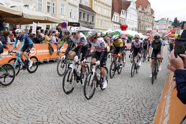 CYCLING - Tour of Austria 2025 STEYR,AUSTRIA,09.JUL.25 - CYCLING - Tour of Austria, stage 1, Steyr - Steyr. Image shows Florian Vermeersch and Felix Grossschartner (AUT UAE TEAM EMIRATES XRG).  GEPAxpictures xWalterxLuger