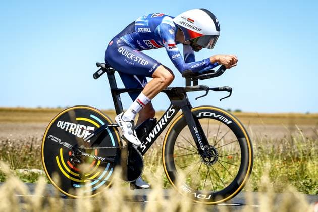 French Valentin Paret-Peintre of Soudal Quick-Step pictured in action during stage five of the 2025 Tour de France cycling, a 33km time trial in Caen, France on Wednesday 09 July 2025. The 112th edition of the Tour de France starts on Saturday 5 July in Lille, France, and will finish in Paris, France on the 27th of July. DAVIDxPINTENS  x128759042x