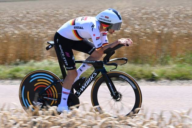 Tour de France 2025 Stage 5 CAEN, FRANCE - JULY 09 : Schachmann Maximilian (GER) of Soudal Quick-Step during stage 5 of the 112th edition of Tour de France an UCI World Tour 2.UWT Individual Time Trial stage for Men Elite of 33 km with start in Caen and finish in Caen on July 9, 2025 in Caen, France, 09 07 2025 ( Motordriver Kenny Verfaillie - Caen France  Copyright: xVincentxKalutx