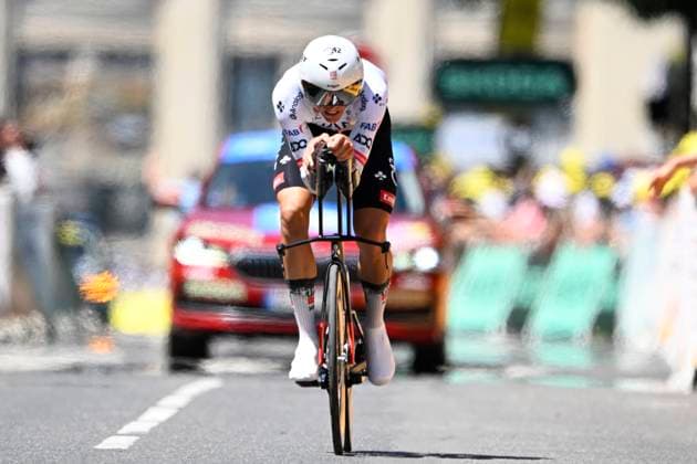 Tour de France 2025 Stage 5 CAEN, FRANCE - JULY 09 : Politt Nils (GER) of UAE Team Emirates during stage 5 of the 112th edition of Tour de France an UCI World Tour 2.UWT Individual Time Trial stage for Men Elite of 33 km with start in Caen and finish in Caen on July 9, 2025 in Caen, France, 09 07 2025 ( Motordriver Kenny Verfaillie - Caen France  Copyright: xJanxDexMeuleneirx