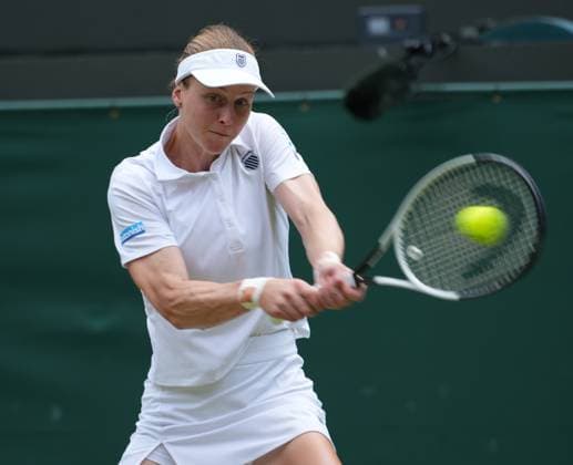 Tennis - 2025 Wimbledon Championships - Ladies singles- Quarter Final - Iga Swiatek v Liudmila Samsonova All England Lawn Tennis & Croquet Club - Wednesday 9th July 2025 Liudmila Samsonova 