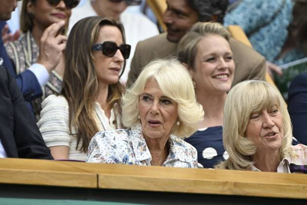 Tennis : Wimbledon -2025 - ITF - Tennis - Wimbledon - ITF - Queen Camilla dans la Royal Box Hugues Grant GB  Copyright: xChryslenexCaillaudx xPznewzx