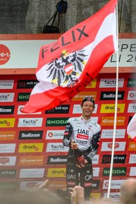 steyr, österreich, 08. juli 2025, felix großschartner gewinnt die erste etappe der tour of austria Copyright: xx