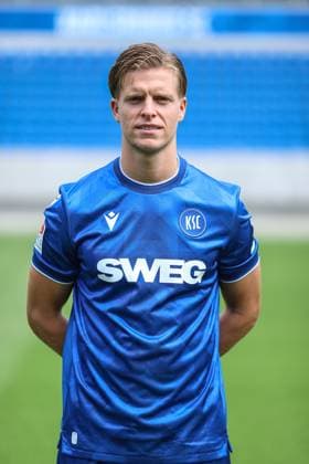 Dzenis Burnic (Karlsruher SC, 07), GER, Karlsruher SC (KSC, Karlsruhe), Fussball, 2. Bundesliga, Portaettermin, Spielzeit 2025 2026, 09.07.2025, DFL REGULATIONS PROHIBIT ANY USE OF PHOTOGRAPHS AS IMAGE SEQUENCES AND OR QUASI-VIDEO, GER, Karlsruher SC (KSC, Karlsruhe), Fussball, 2. Bundesliga, Portraettermin, Spielzeit 2025 2026, 09.07.2025 Karlsruhe *** Dzenis Burnic Karlsruher SC, 07 , GER, Karlsruher SC KSC, Karlsruhe , Football, 2 Bundesliga, Portaettermin, Spielzeit 2025 2026, 09 07 2025, DFL REGULATIONS PROHIBIT ANY USE OF PHOTOGRAPHS AS IMAGE SEQUENCES AND OR QUASI VIDEO, GER, Karlsruher SC KSC, Karlsruhe , Football, 2 Bundesliga, Portraettermin, Spielzeit 2025 2026, 09 07 2025 Karlsruhe Copyright: xEibner-Pressefoto JanxPrihodax EP_JPA