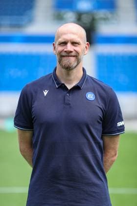 Markus Miller Karlsruher SC, Goalkeeper Coach , GER, Karlsruher SC KSC, Karlsruhe , Football, 2 Bundesliga, Portaettermin, Season 2025 2026, 09 07 2025, DFL REGULATIONS PROHIBIT ANY USE OF PHOTOGRAPHS AS IMAGE SEQUENCES AND OR QUASI VIDEO, GER, Karlsruher SC KSC, Karlsruhe , Football, 2 Bundesliga, Portraettermin, Season 2025 2026, 09 07 2025 Karlsruhe Copyright: xEibner-Pressefoto JanxPrihodax EP_JPA