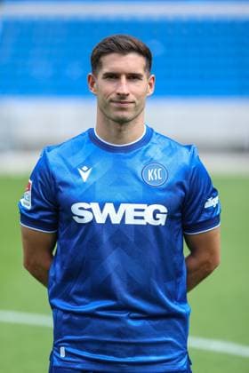 Robin Heusser Karlsruher SC, 05 , GER, Karlsruher SC KSC, Karlsruhe , Football, 2 Bundesliga, Portaettermin, Spielzeit 2025 2026, 09 07 2025, DFL REGULATIONS PROHIBIT ANY USE OF PHOTOGRAPHS AS IMAGE SEQUENCES AND OR QUASI VIDEO, GER, Karlsruher SC KSC, Karlsruhe , Football, 2 Bundesliga, Portraettermin, Spielzeit 2025 2026, 09 07 2025 Karlsruhe Copyright: xEibner-Pressefoto JanxPrihodax EP_JPA