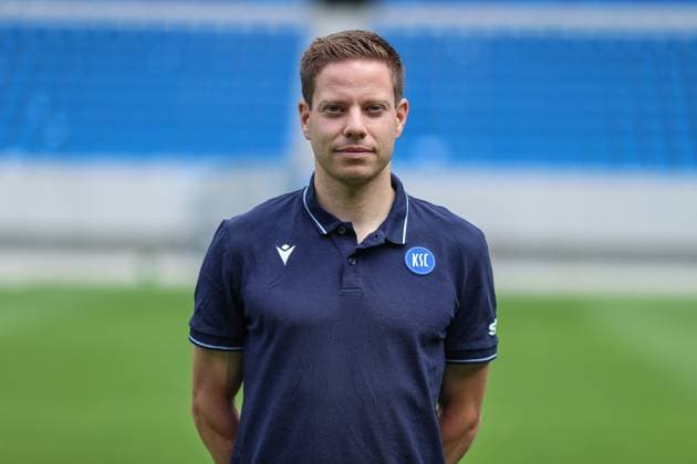 Kevin Benz Karlsruher SC Physiotherapist, GER, Karlsruher SC KSC, Karlsruhe , Football, 2 Bundesliga, Portaettermin, Season 2025 2026, 09 07 2025, DFL REGULATIONS PROHIBIT ANY USE OF PHOTOGRAPHS AS IMAGE SEQUENCES AND OR QUASI VIDEO, GER, Karlsruher SC KSC, Karlsruhe , Football, 2 Bundesliga, Portraettermin, Season 2025 2026, 09 07 2025 Karlsruhe Copyright: xEibner-Pressefoto JanxPrihodax EP_JPA