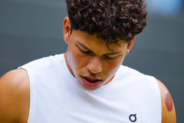 Ben Shelton during his quarter final match Wimbledon Tennis Championships, Day 10, The All England Lawn Tennis and Croquet Club, London, UK - 09 Jul 2025London The All England Lawn Tennis and United Kingdom  Copyright: xJavierxGarcia Shutterstockx 15389393co