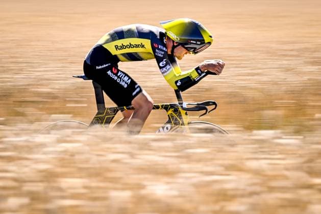 Belgian Tiesj Benoot of Team Visma-Lease a Bike pictured in action during stage five of the 2025 Tour de France cycling, a 33km time trial in Caen, France on Wednesday 09 July 2025. The 112th edition of the Tour de France starts on Saturday 5 July in Lille, France, and will finish in Paris, France on the 27th of July. JASPERxJACOBS  x128768846x