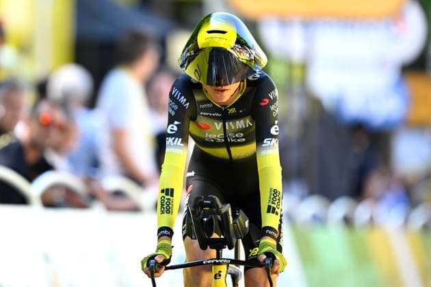 Tour de France 2025 Stage 5 CAEN, FRANCE - JULY 09 : Kuss Sepp (USA) of Team Visma Lease a Bike during stage 5 of the 112th edition of Tour de France an UCI World Tour 2.UWT Individual Time Trial stage for Men Elite of 33 km with start in Caen and finish in Caen on July 9, 2025 in Caen, France, 09 07 2025 ( Motordriver Kenny Verfaillie - Caen France  Copyright: xJanxDexMeuleneirx