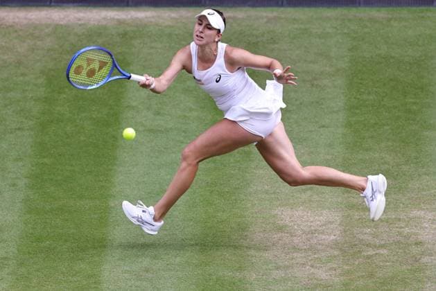 Belinda Bencic, SUI, during quarterfinal of 2025 All England Lawn Tennis Championships at Wimbledon, womens singles, London, 09 07 2025