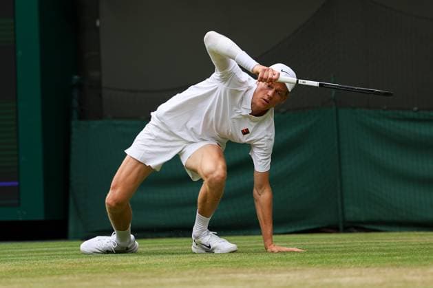 Jannik Sinner during his Quarter Final match Wimbledon Tennis Championships, Day 10, The All England Lawn Tennis and Croquet Club, London, UK - 09 Jul 2025London The All England Lawn Tennis and United Kingdom  Copyright: xEllaxLing Shutterstockx 15389395a