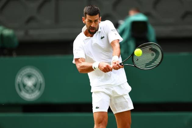 Novak Djokovic during his Quarter Final match Wimbledon Tennis Championships, Day 10, The All England Lawn Tennis and Croquet Club, London, UK - 09 Jul 2025London The All England Lawn Tennis and United Kingdom  Copyright: xJamesxMarsh Shutterstockx 15389394dz