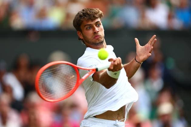 Flavio Cobolli during his Quarter Final match Wimbledon Tennis Championships, Day 10, The All England Lawn Tennis and Croquet Club, London, UK - 09 Jul 2025London The All England Lawn Tennis and United Kingdom  Copyright: xJamesxMarsh Shutterstockx 15389394em
