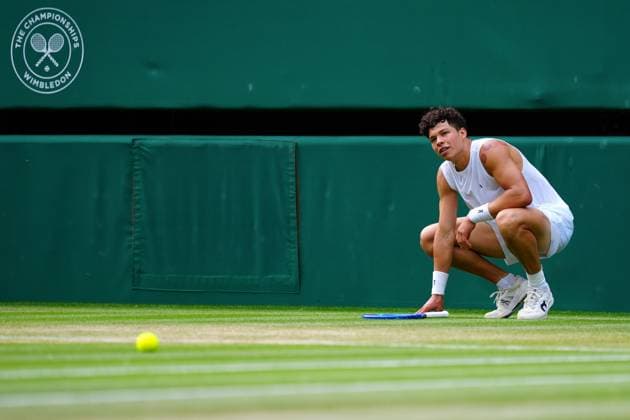 Ben Shelton dejected during his quarter final match Wimbledon Tennis Championships, Day 10, The All England Lawn Tennis and Croquet Club, London, UK - 09 Jul 2025London The All England Lawn Tennis and United Kingdom  Copyright: xJavierxGarcia Shutterstockx 15389393gg