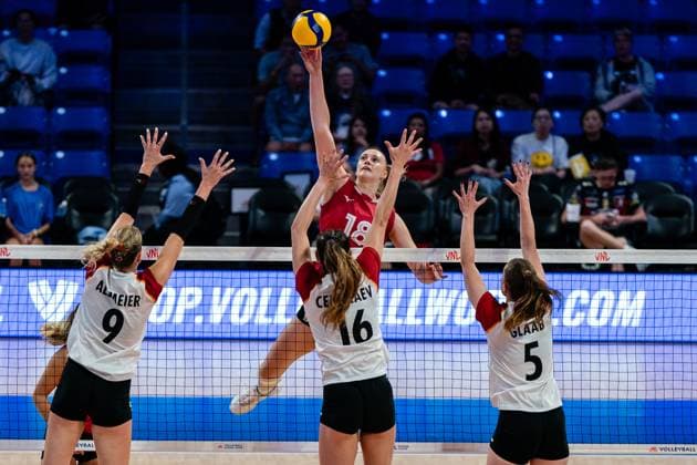Volleyball, Women, Nations League, Germany - Canada