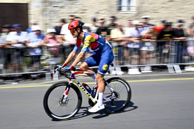 Belgian Jasper Stuyven of Lidl-Trek pictured at the start of stage six of the 2025 Tour de France cycling, from Bayeux to Vire Normandie (201 km), on Thursday 10 July 2025 in France. The 112th edition of the Tour de France starts on Saturday 5 July in Lille, France, and will finish in Paris, France on the 27th of July. DAVIDxPINTENS  x128828328x