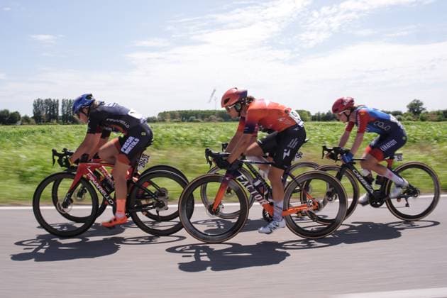 The pack riders during the 5th stage of the Giro d™Italia Women, from Mirano to Monselice, Italy Thursday, July 10, 2025. - cycling .  Copyright: xMarcoxAlpozzi LaPressex
