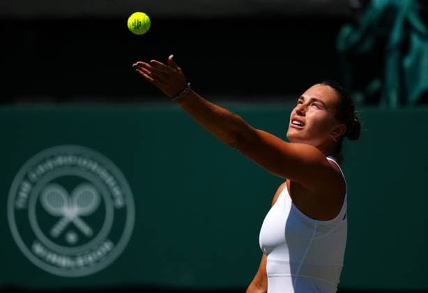 Aryna Sabalenka during her semi final match Wimbledon Tennis Championships, Day 11, The All England Lawn Tennis and Croquet Club, London, UK - 10 Jul 2025London The All England Lawn Tennis and United Kingdom  Copyright: xJavierxGarcia Shutterstockx 15390589t