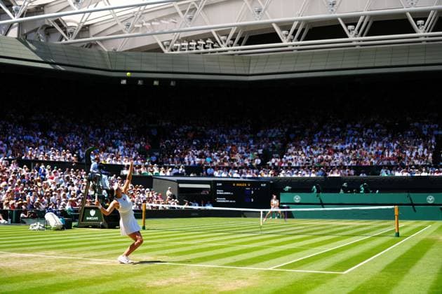 Amanda Anisimova during her semi final match Wimbledon Tennis Championships, Day 11, The All England Lawn Tennis and Croquet Club, London, UK - 10 Jul 2025London The All England Lawn Tennis and United Kingdom  Copyright: xJavierxGarcia Shutterstockx 15390589ao