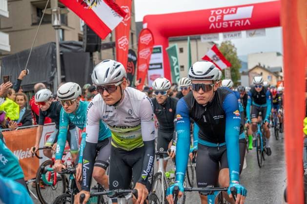 CYCLING - Tour of Austria 2025 BISCHOFSHOFEN,AUSTRIA,10.JUL.25 - CYCLING - Tour of Austria, stage 2, Bischofshofen - Sankt Johann Alpendorf. Image shows the start.  GEPAxpictures xWolfgangxKofler