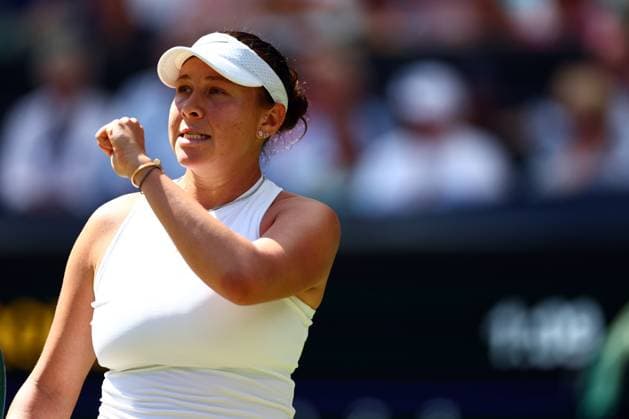 Amanda Anisimova celebrates during her semi final match Wimbledon Tennis Championships, Day 11, The All England Lawn Tennis and Croquet Club, London, UK - 10 Jul 2025London The All England Lawn Tennis and United Kingdom  Copyright: xJamesxMarsh Shutterstockx 15390590cd
