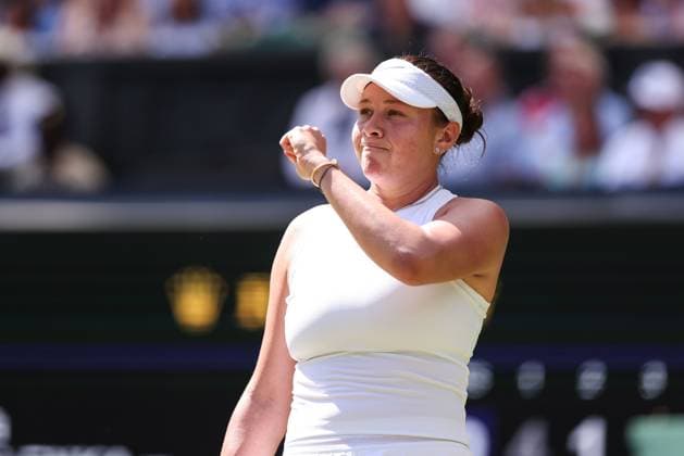 Amanda Anisimova makes a fist and cheers, cheers, joy, emotion, Ladies Singles, Ladies Singles Tennis Wimbledon 2025 Grand Slam ITF ATP WTA AELTC London Great Britain 10 July 2025 Copyright: xJuergenxHasenkopfx