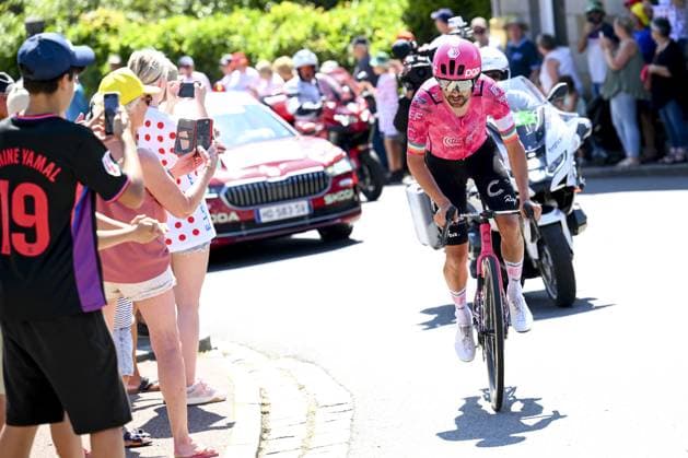 Irish Ben Healy of EF Education-EasyPost pictured in action during stage six of the 2025 Tour de France cycling, from Bayeux to Vire Normandie (201 km), on Thursday 10 July 2025 in France. The 112th edition of the Tour de France starts on Saturday 5 July in Lille, France, and will finish in Paris, France on the 27th of July. POOLxVINCENTxKALUT  x128845533x