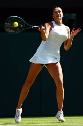 Aryna Sabalenka during her semi final match Wimbledon Tennis Championships, Day 11, The All England Lawn Tennis and Croquet Club, London, UK - 10 Jul 2025London The All England Lawn Tennis and United Kingdom  Copyright: xJamesxMarsh Shutterstockx 15390590dh