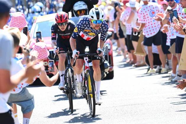 Tour de France 2025 Stage 6 VIRE NORMANDIE, FRANCE - JULY 10 : Simmons Quinn (USA) of Lidl - Trek and Storer Michael (AUS) of Tudor Pro Cycling Team during stage 6 of the 112th edition of Tour de France an UCI World Tour 2.UWT cycling road race stage for Men Elite of 201 km with start in Bayeux and finish in Vire Normandie on July 10, 2025 in Vire Normandie, France, 10 07 2025 ( Motordriver Kenny Verfaillie - Vire Normandie France  Copyright: xVincentxKalutx