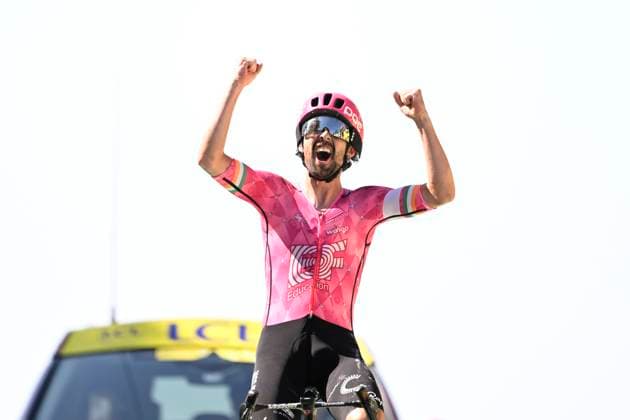 Tour de France 2025 Stage 6 VIRE NORMANDIE, FRANCE - JULY 10 : Healy Ben (IRL) of EF Education - Easypost wins during stage 6 of the 112th edition of Tour de France an UCI World Tour 2.UWT cycling road race stage for Men Elite of 201 km with start in Bayeux and finish in Vire Normandie on July 10, 2025 in Vire Normandie, France, 10 07 2025 ( Motordriver Kenny Verfaillie - Vire Normandie France  Copyright: xJanxDexMeuleneirx