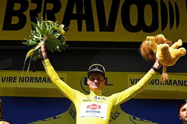 Tour de France 2025 Stage 6 VIRE NORMANDIE, FRANCE - JULY 10 : Van der Poel Mathieu (NED) of Alpecin - Deceuninck pictured with the yellow jersey during the podium ceremony of stage 6 of the 112th edition of Tour de France an UCI World Tour 2.UWT cycling road race stage for Men Elite of 201 km with start in Bayeux and finish in Vire Normandie on July 10, 2025 in Vire Normandie, France, 10 07 2025 ( Motordriver Kenny Verfaillie - Vire Normandie France  Copyright: xJanxDexMeuleneirx