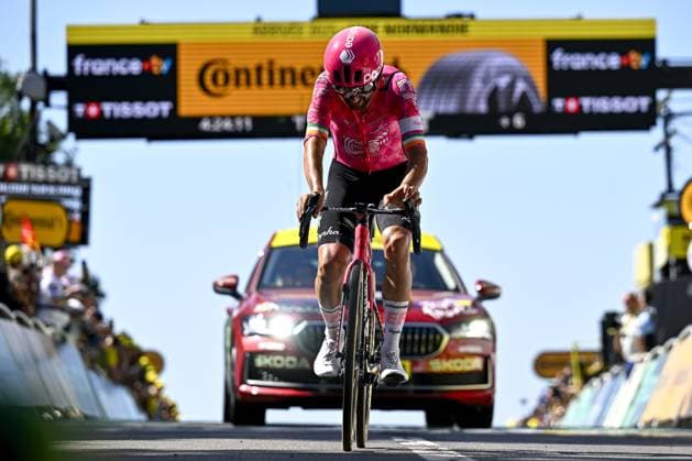 Irish Ben Healy of EF Education-EasyPost pictured in action during stage six of the 2025 Tour de France cycling, from Bayeux to Vire Normandie (201 km), on Thursday 10 July 2025 in France. The 112th edition of the Tour de France starts on Saturday 5 July in Lille, France, and will finish in Paris, France on the 27th of July. JASPERxJACOBS  x128852141x