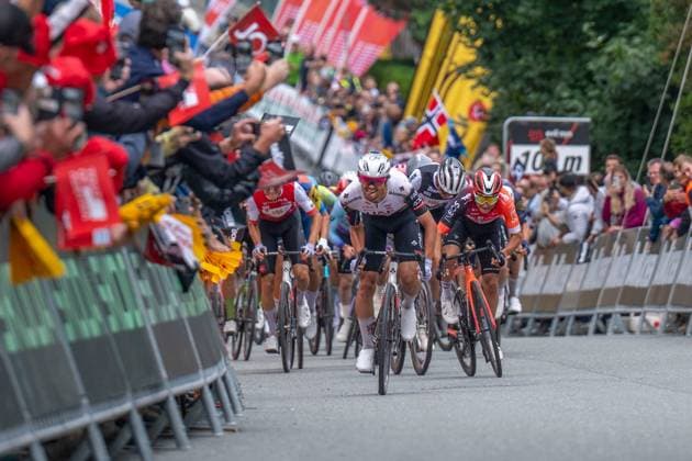 CYCLING - Tour of Austria 2025 SANKT JOHANN,AUSTRIA,10.JUL.25 - CYCLING - Tour of Austria, stage 2, Bischofshofen - Sankt Johann Alpendorf. Image shows Filippo Baroncini (ITA UAE Team Emirates XRG) and Andrew August (USA INEOS Grenadiers).  GEPAxpictures xWolfgangxKofler