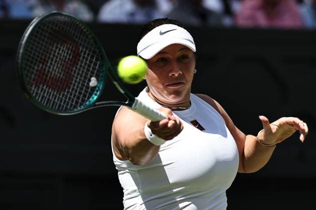 Amanda Anisimova, USA, during semifinal of 2025 All England Lawn Tennis Championships at Wimbledon, womens singles, London, 10 07 2025