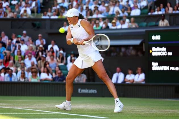 Iga Swiatek during her semi final match Wimbledon Tennis Championships, Day 11, The All England Lawn Tennis and Croquet Club, London, UK - 10 Jul 2025London The All England Lawn Tennis and United Kingdom  Copyright: xJamesxMarsh Shutterstockx 15390590eu