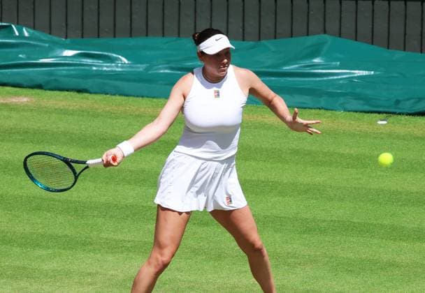 TENNIS - Wimbledon 2025 LONDON,ENGLAND,10.JUL.25 - TENNIS - WTA, Tennis Damen Tour, Wimbledon, Grand Slam. Image shows Amanda Anisimova (USA).  GEPAxpictures xAlanxGrieves