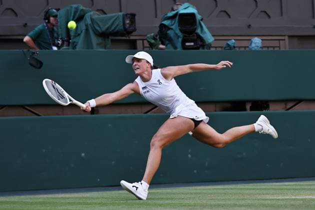 Iga Swiatek, POL, during semifinal of 2025 All England Lawn Tennis Championships at Wimbledon, womens singles, London, 10 07 2025