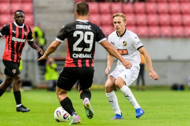 250710 Pontus Dahbo of Häcken during the UEFA Europa League qualifier football match between Spartak Trnava and Häcken on July 10, 2025 in Trnava Photo Mathilda Schuler BILDBYRAN kod MA MA0843 fotboll football soccer fotball uefa europa league europa league spartak trnava häcken bbeng  Copyright: MATHILDAxSCHULER BB250710MA060