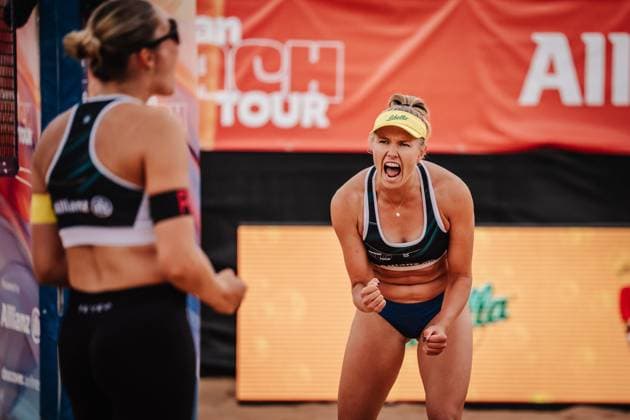 Beach volleyball women Allianz German Beach Tour 2025 Tourstop Munich 10 07 2025 Chenoa Christ cheers Munich Central University Sports Munich Bavaria Germany