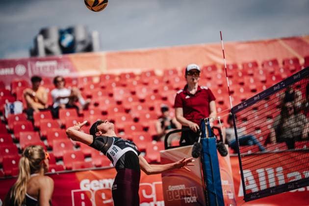 Beach volleyball women Allianz German Beach Tour 2025 Tourstop Munich 10 07 2025 Melanie Gernert at the attack Munich Central University Sports Munich Bavaria Germany