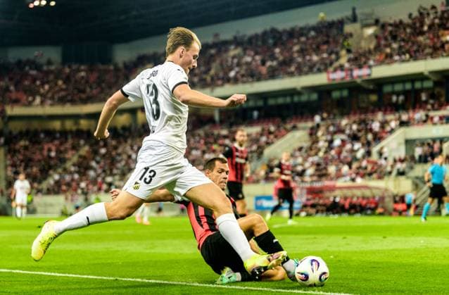 250710 Sigge Jansson of Häcken during the UEFA Europa League qualifier football match between Spartak Trnava and Häcken on July 10, 2025 in Trnava Photo Mathilda Schuler BILDBYRAN kod MA MA0843 fotboll football soccer fotball uefa europa league europa league spartak trnava häcken bbeng  Copyright: MATHILDAxSCHULER BB250710MA085