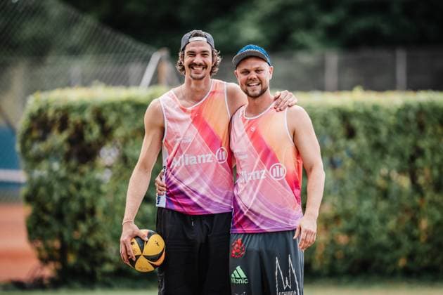 Beach volleyball men Allianz German Beach Tour 2025 Tourstop Munich 10 07 2025 from l Jannik Kühlborn and Sebastian Burgis Team photo Munich Central University Sports Munich Bavaria Germany